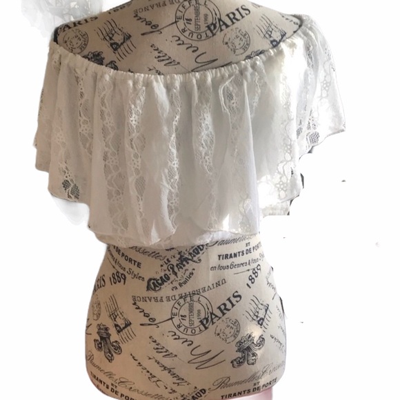 Abercrombie & Fitch Tops - Abercrombie and Fitch Lacy Crop